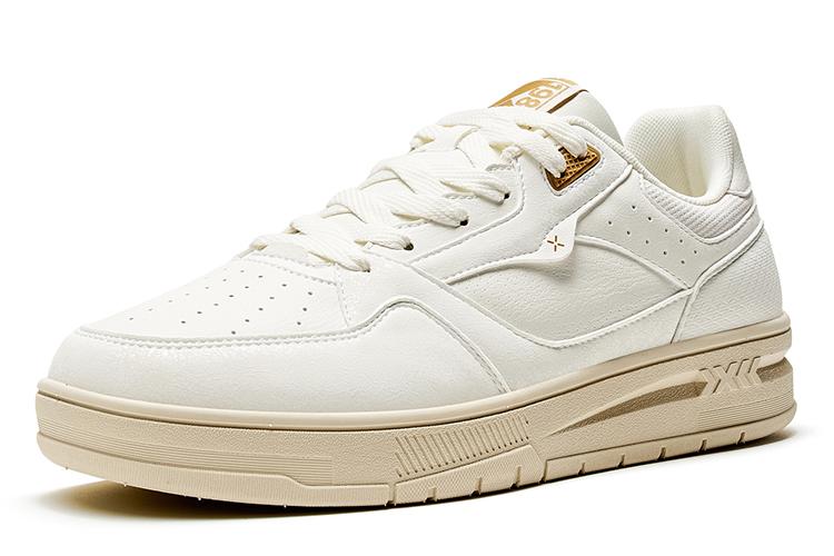 Кроссовки мужские XTEP 877319310014 белые, 43 EU