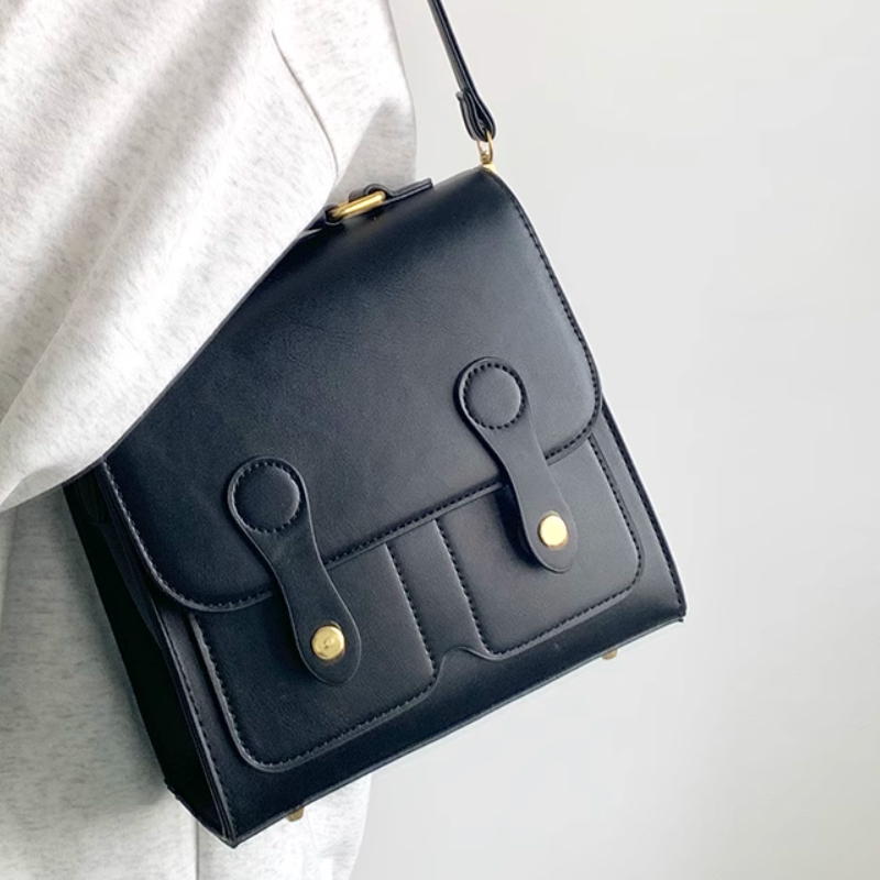 Рюкзак женский MARKANGARO MK-DWBA1425 черный/кофейный