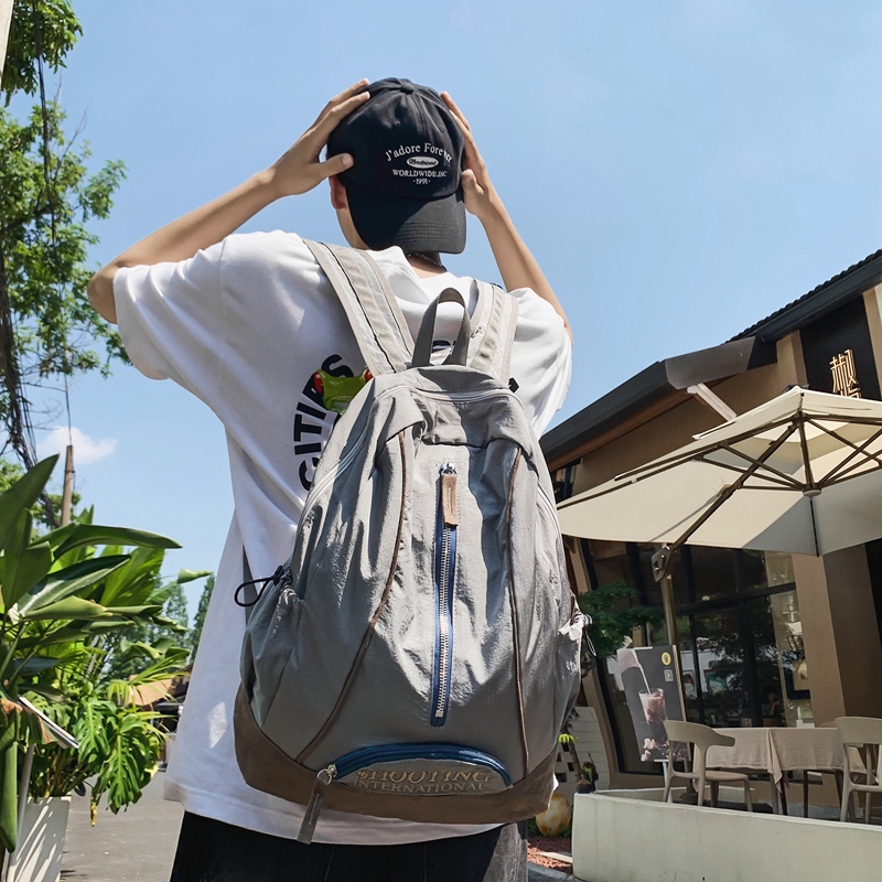 Рюкзак унисекс Deli Bear DLX-QC-6068 серый