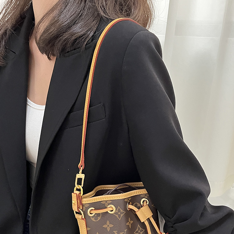 Ремень для сумки женский Luxury Care Artisan Workshop 1784191