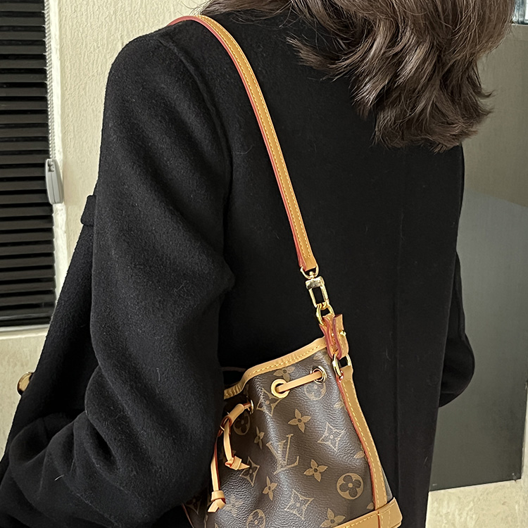 Ремень для сумки женский Luxury Care Artisan Workshop 1784191