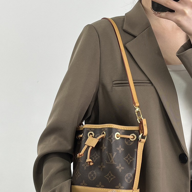 Ремень для сумки женский Luxury Care Artisan Workshop 1784191