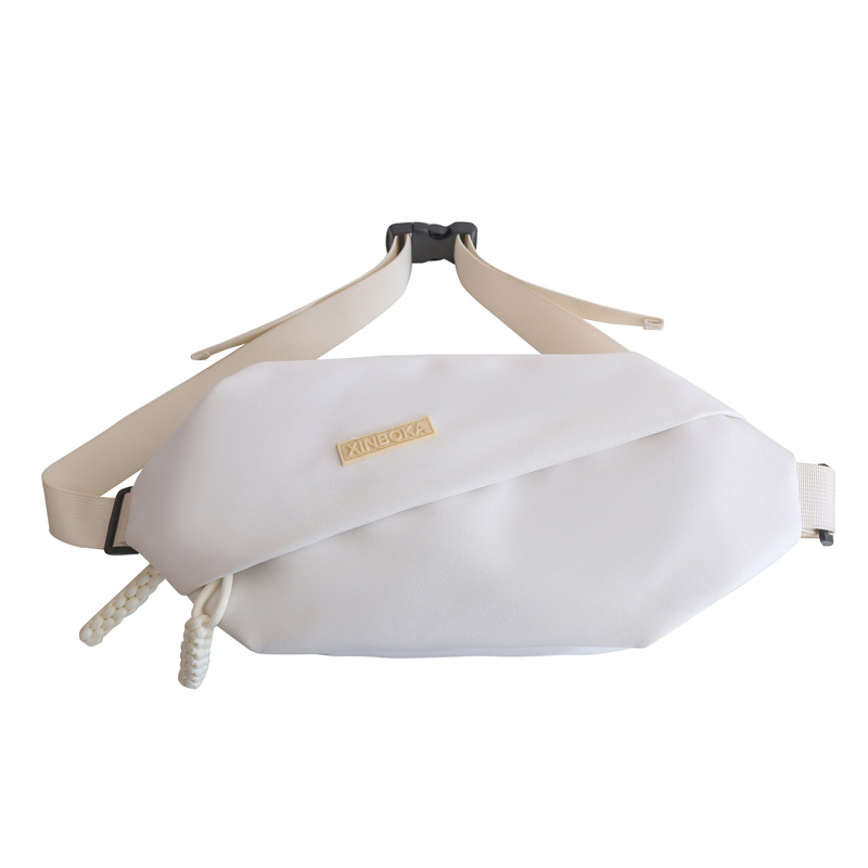 Слинг-сумка унисекс Deli Bear DLX-BK-911 белая