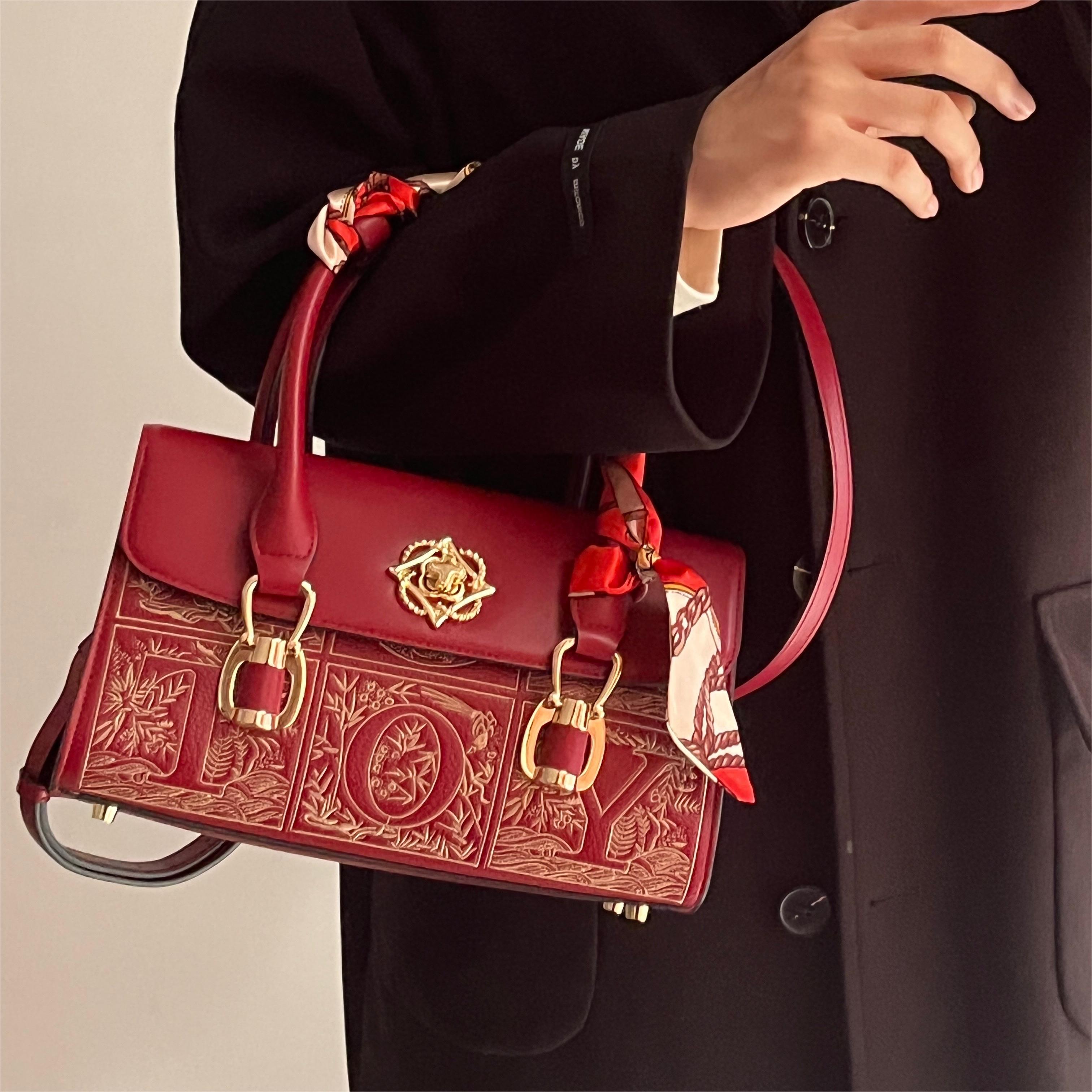 Сумка женская PAYOT P22019 бордово-абрикосовая, среднего размера