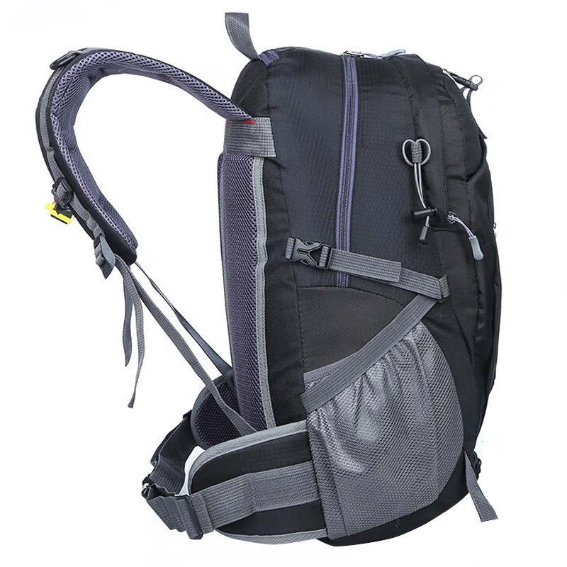 Рюкзак унисекс WARRIOR Tubas черный