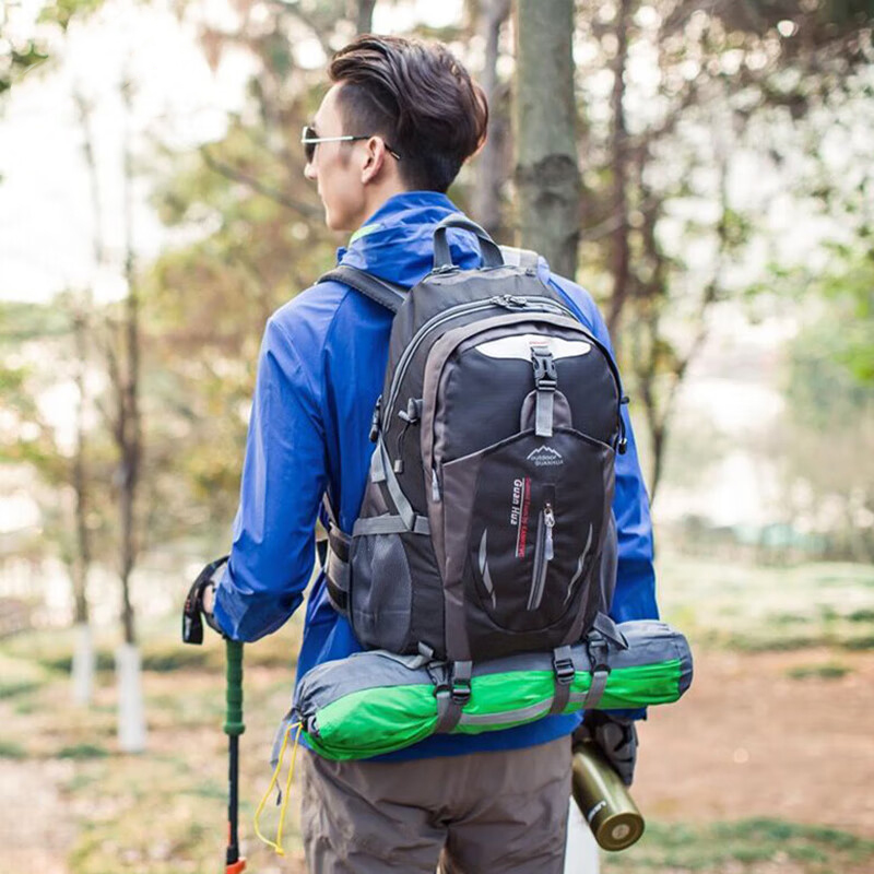 Рюкзак унисекс WARRIOR Tubas черный