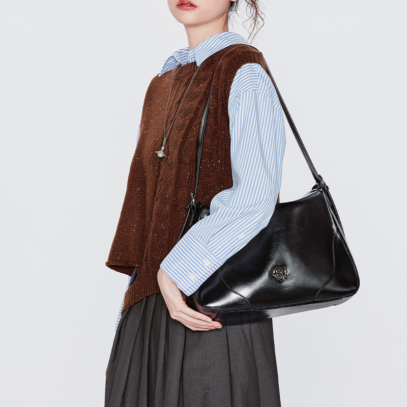 Сумка женская ONE TIME Goddess Bag черная/металлик серебристый