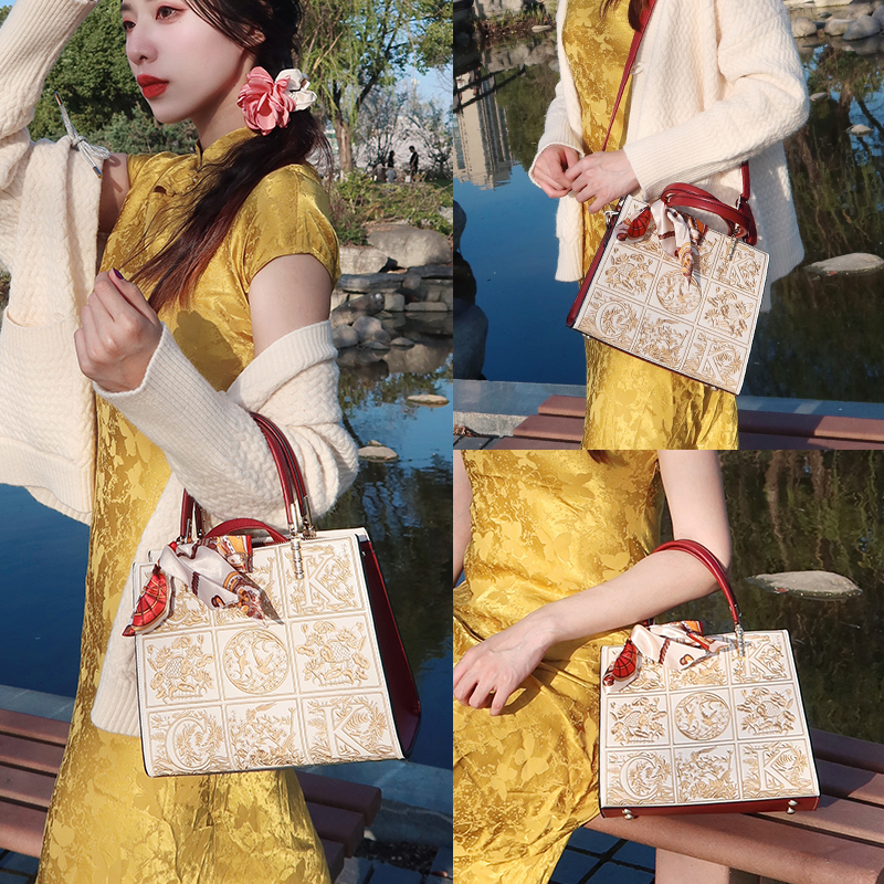 Сумка женская ST&SAT SS1123A004 абрикосово-красная