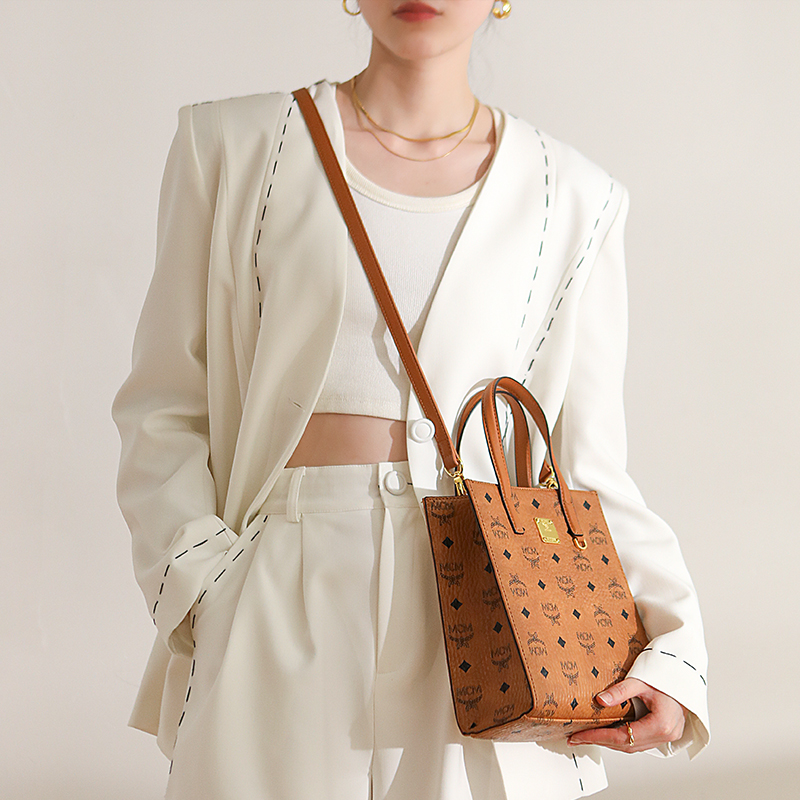 Ремень для сумки женский Luxury Care Artisan Workshop qdw0437 коричневый, 90 см