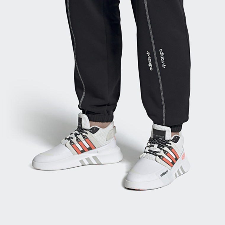 Кроссовки унисекс Adidas Originals Eqt Bask Adv V2 белые, 44 2/3 EU