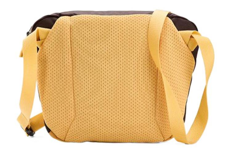 Сумка унисекс Arcteryx Mantis 2.5L желтая