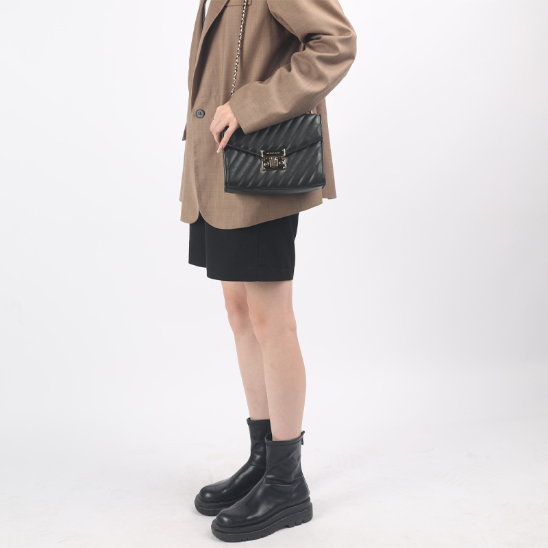 Кроссбоди-сумка женская MICHAEL KORS 1842864 черная