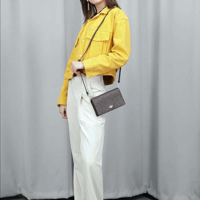 Сумка женская COACH Anna Canvas темно-коричневая