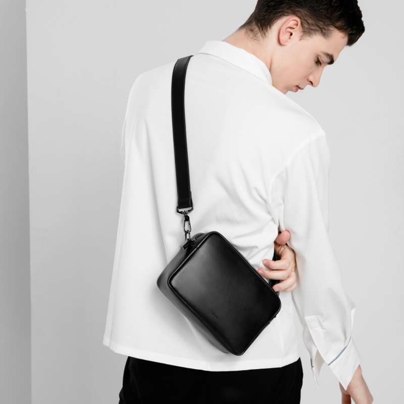 Сумка мужская INJOYLIFE Regular черная