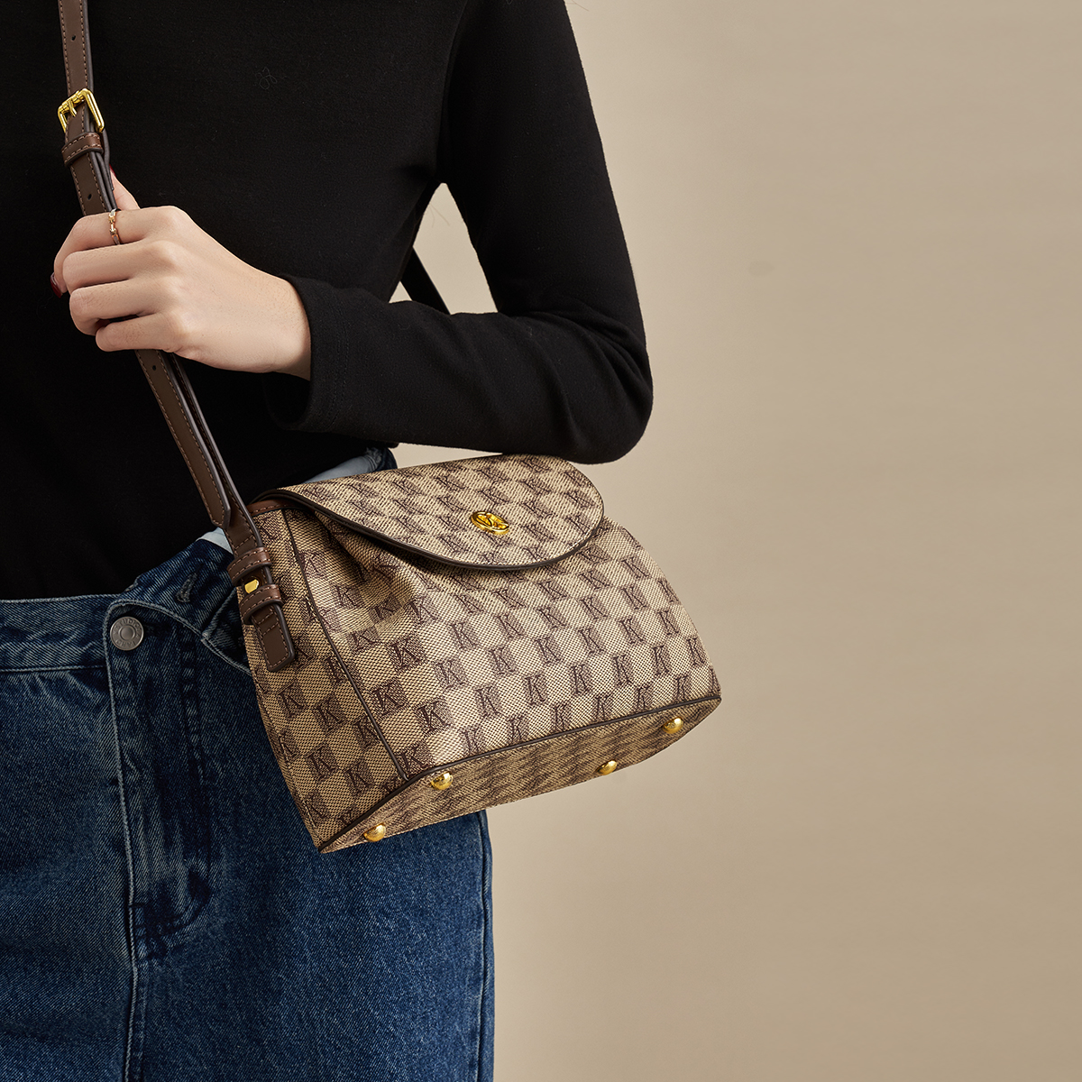 Сумка женская AOKANG BG702502, khaki