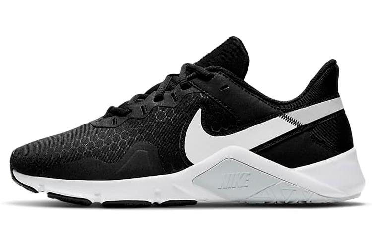 Кроссовки женские Nike Legend Essential 2 черные