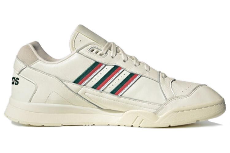 Кеды унисекс Adidas Originals A.R. Trainer белые, черные, красные, 36 EU