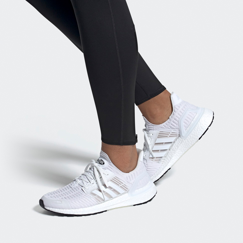 Кроссовки мужские Adidas Ultra Boost DNA CC1 Cloud White, 41 1/3 EU